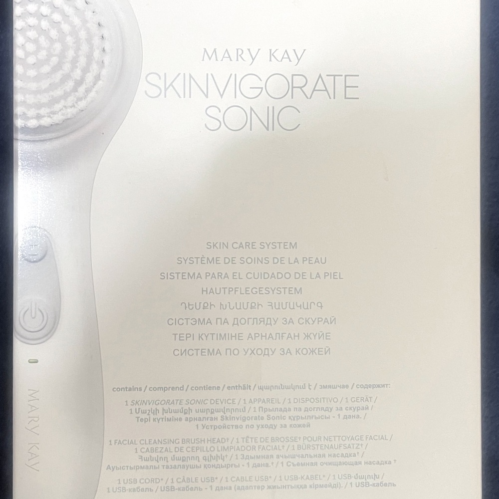 Mary Kay Sonic Brush NEW